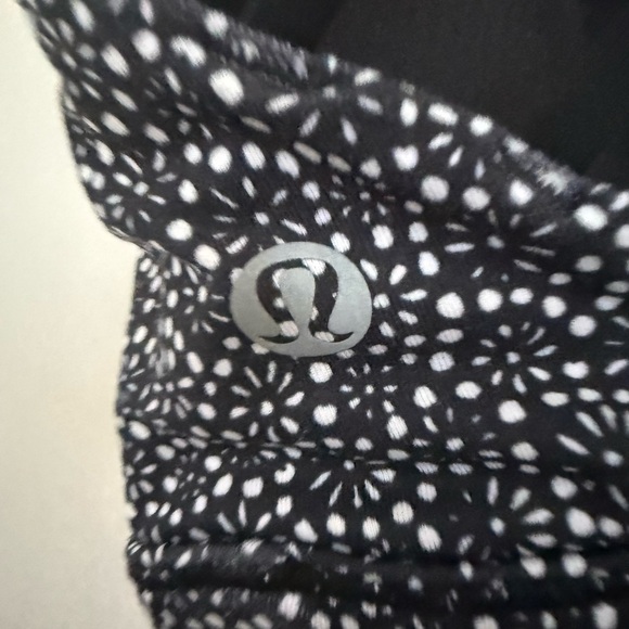 Lululemon Free To Be Bra wild 6 - Picture 4 of 9